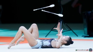 raffaeli sofia ita sfe00904a copia simone ferraro ph